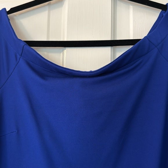 Off Shoulder Bell Sleeve Dress - Picture 3 of 6